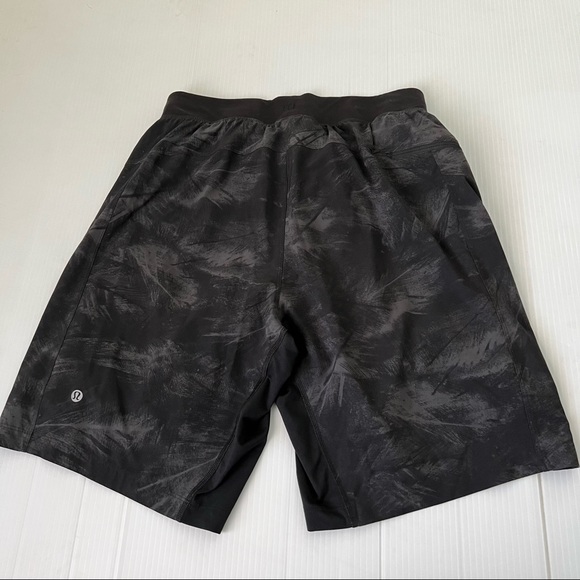 Lululemon Bundle of 2 T.H.E Short 9" Lined Luxtreme, M - Picture 6 of 15